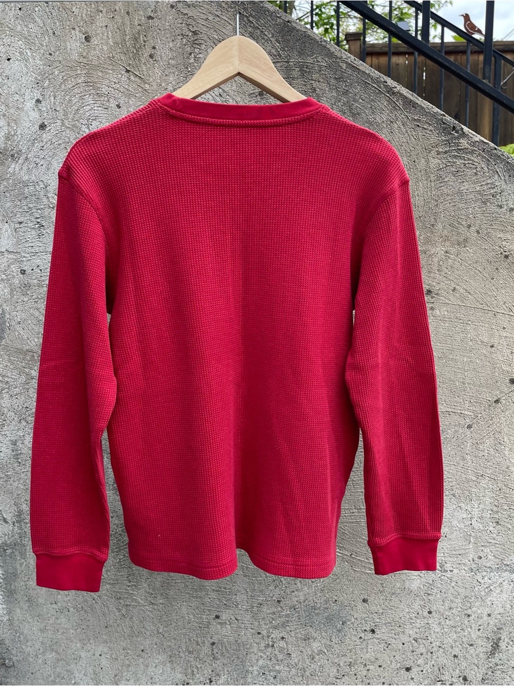 Red waffle knit long sleeved shirt size men’s small/women’s medium - Picture 3 of 4